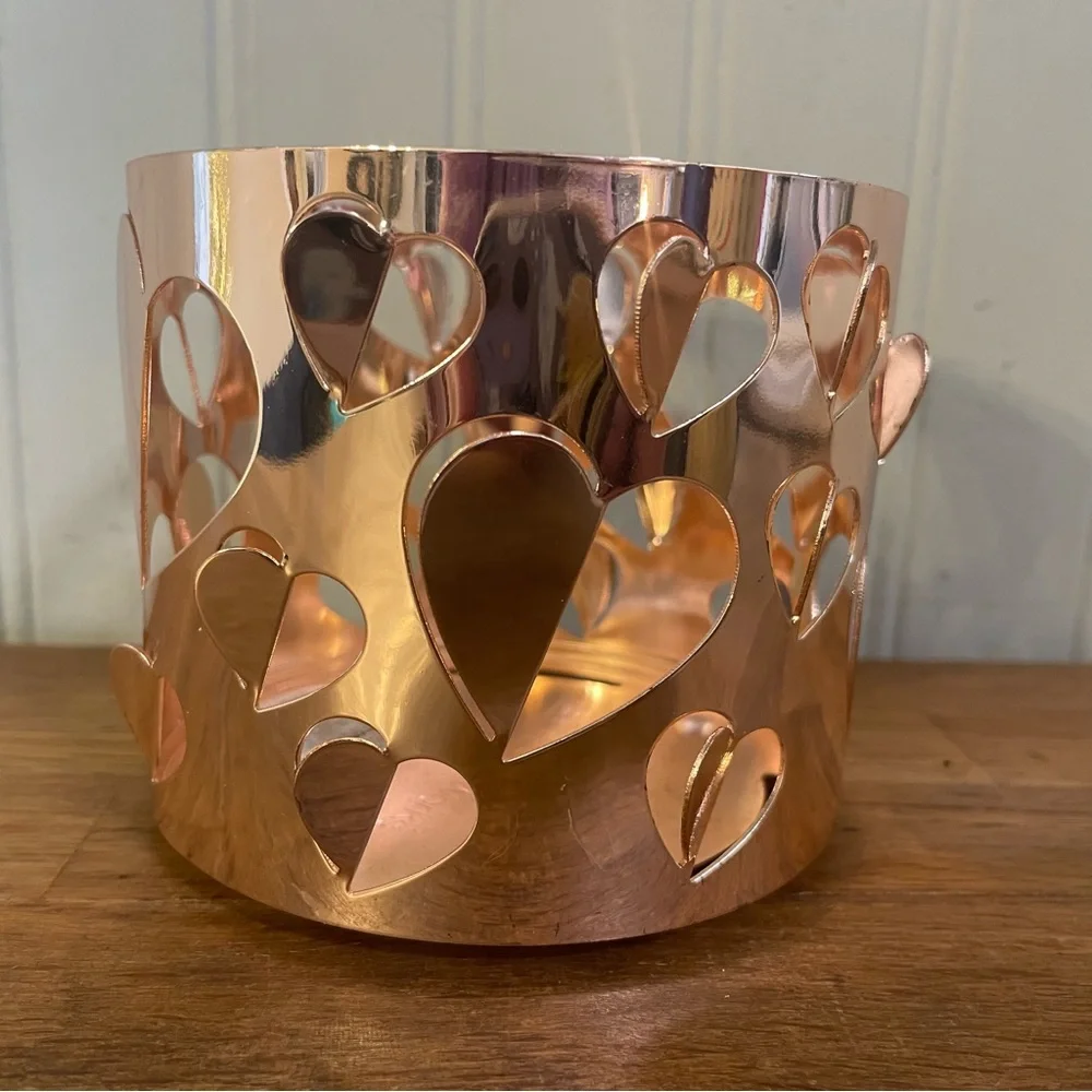 BBW Rose Gold Heart Cutout Candleholder - Picture 3 of 5
